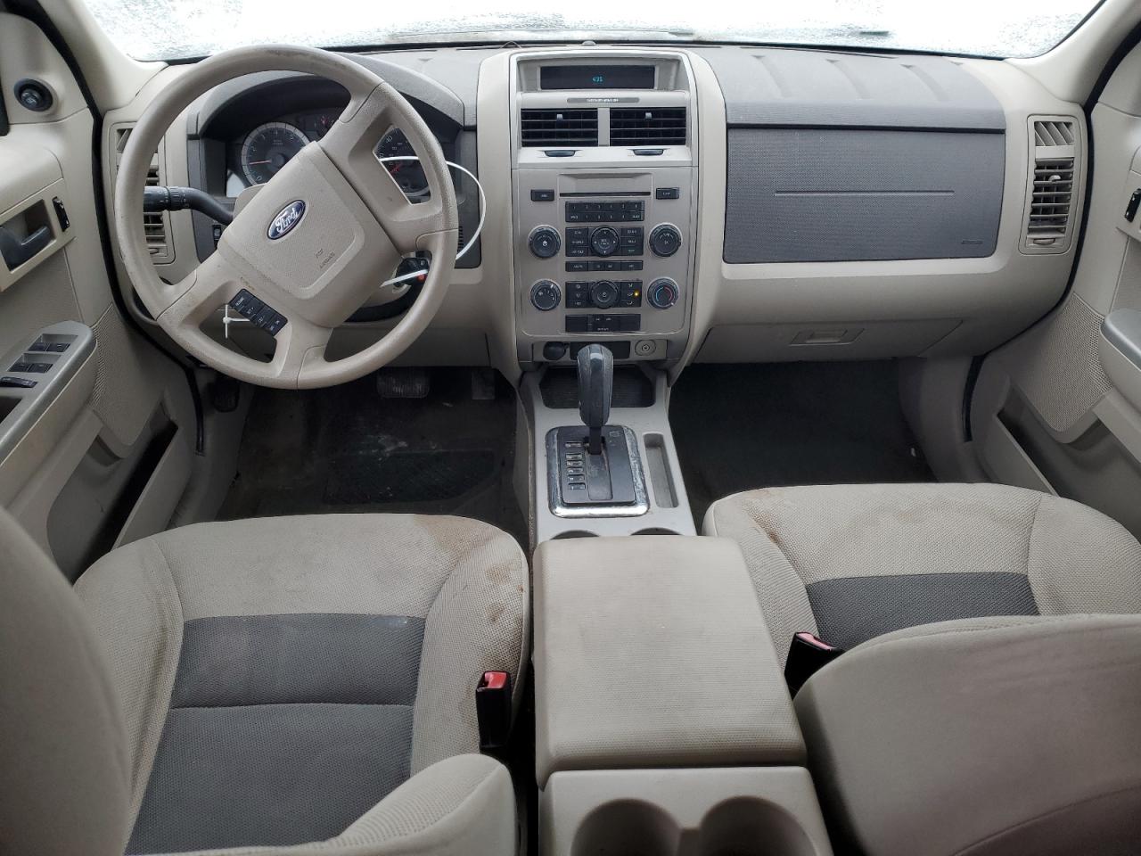 2008 Ford Escape - Image 8