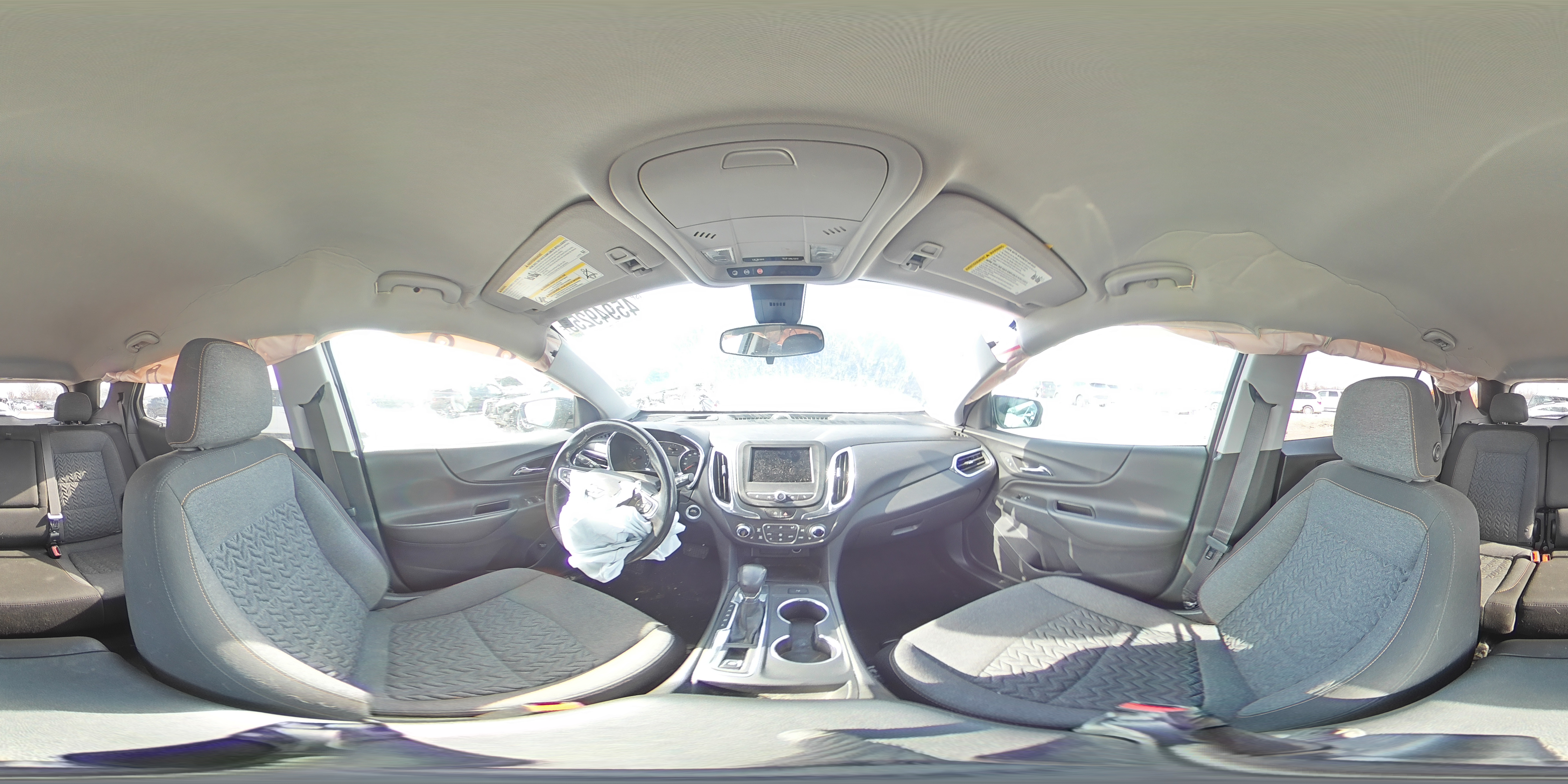 2022 Chevrolet Equinox - Image 13