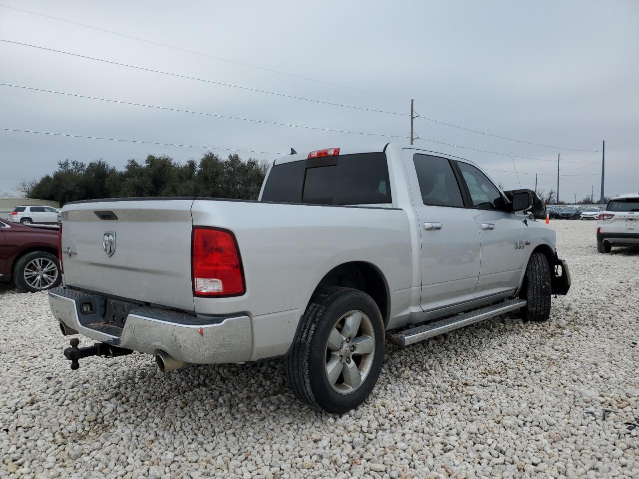 2015 RAM 1500 - Image 3
