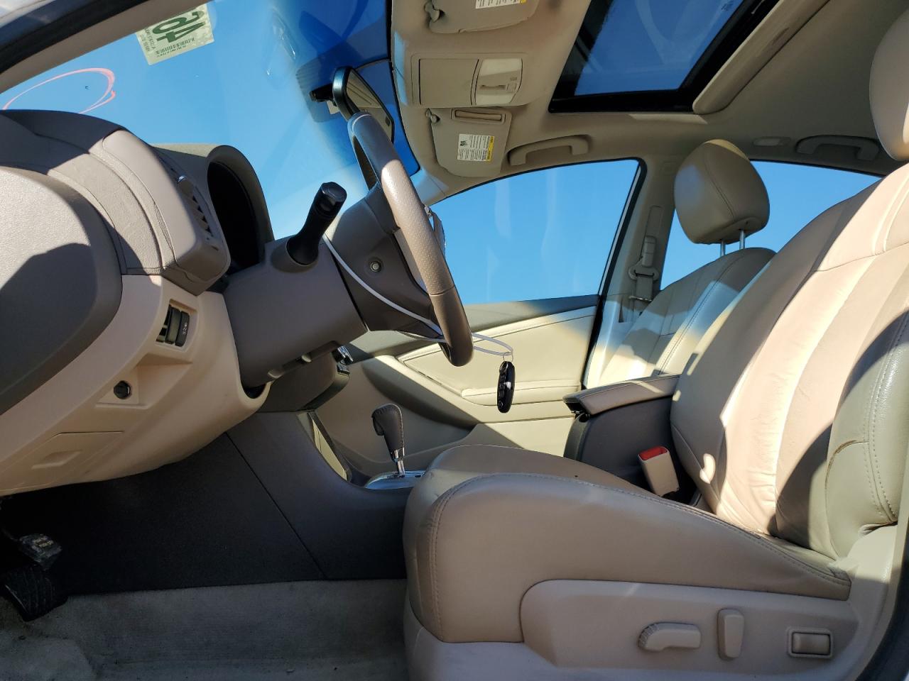 2012 Nissan Altima - Image 7