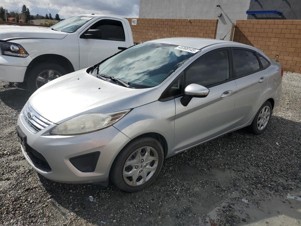 2013 Ford Fiesta - Image 1