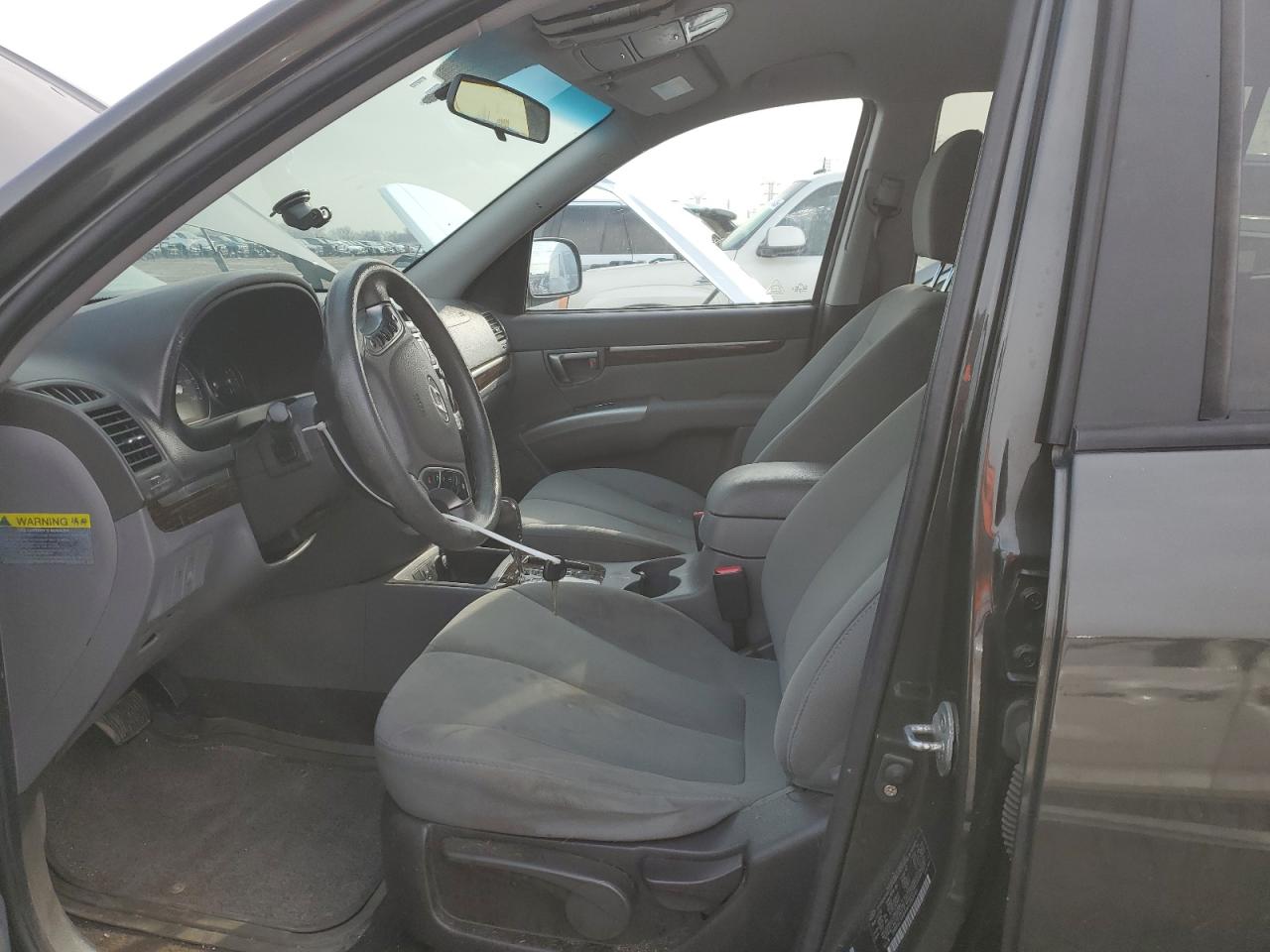 2010 Hyundai Santa Fe - Image 7