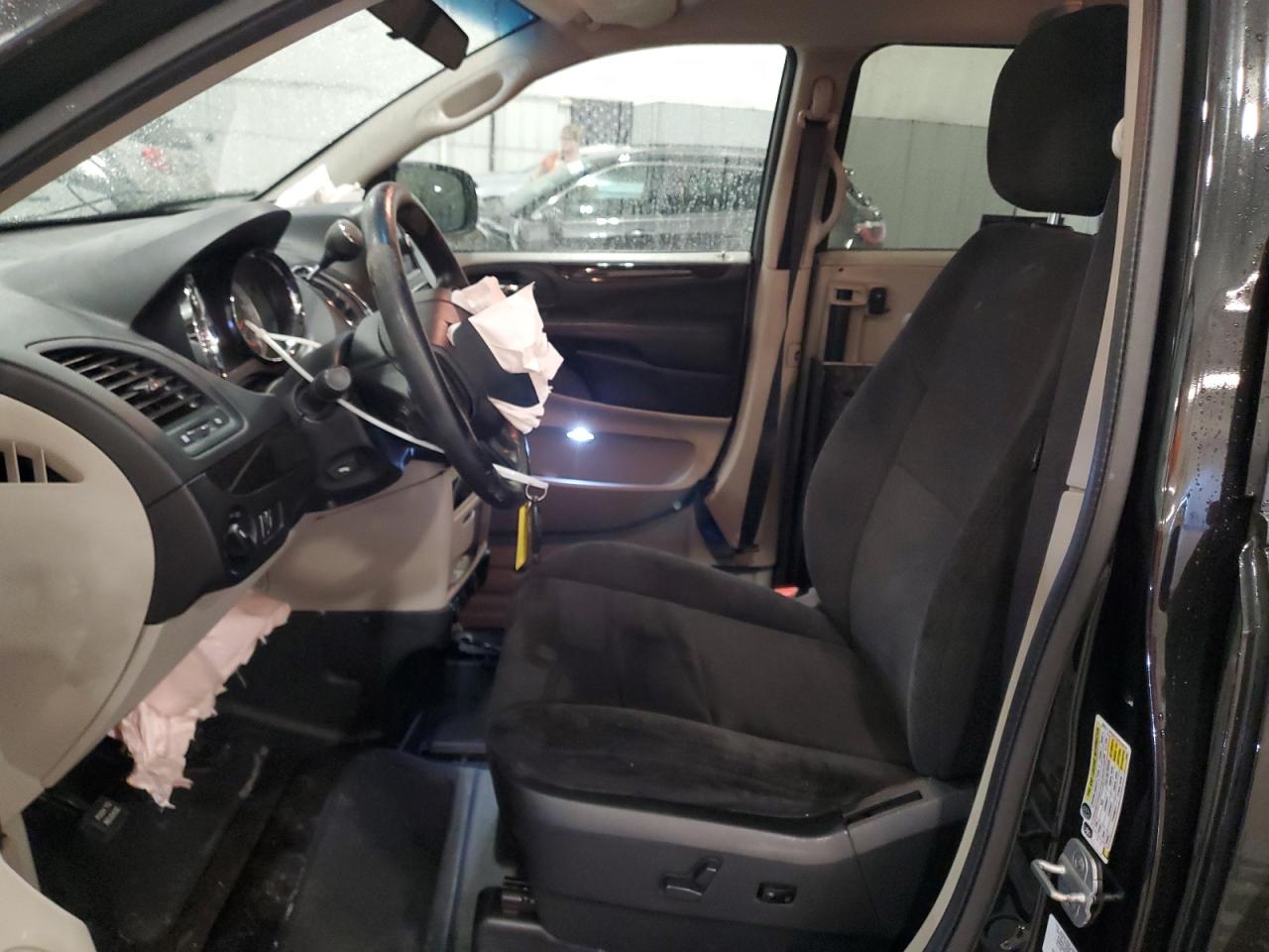 2013 Dodge Caravan - Image 7