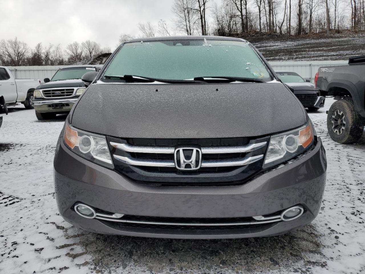 2016 Honda Odyssey - Image 5