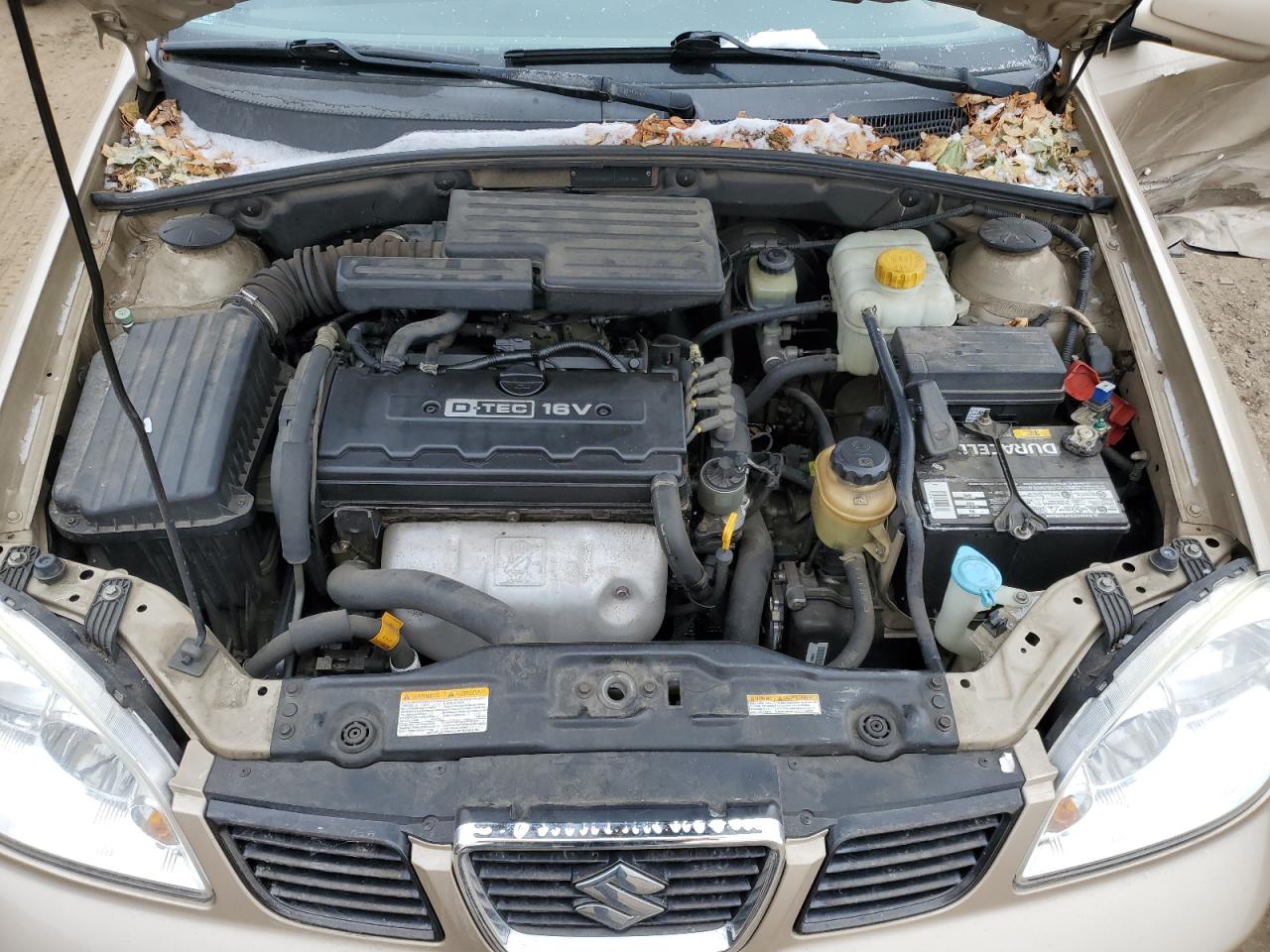 2005 Suzuki Forenza - Image 11