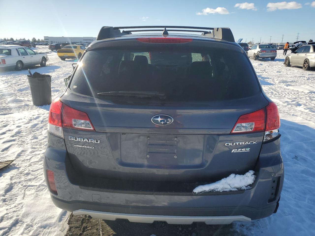 2014 Subaru Outback - Image 6