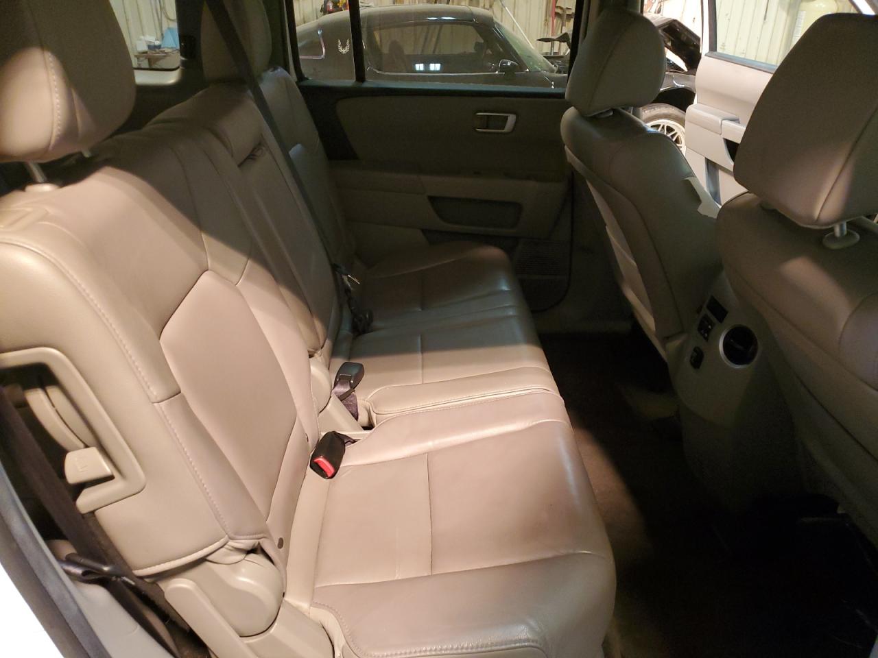2013 Honda Pilot - Image 12