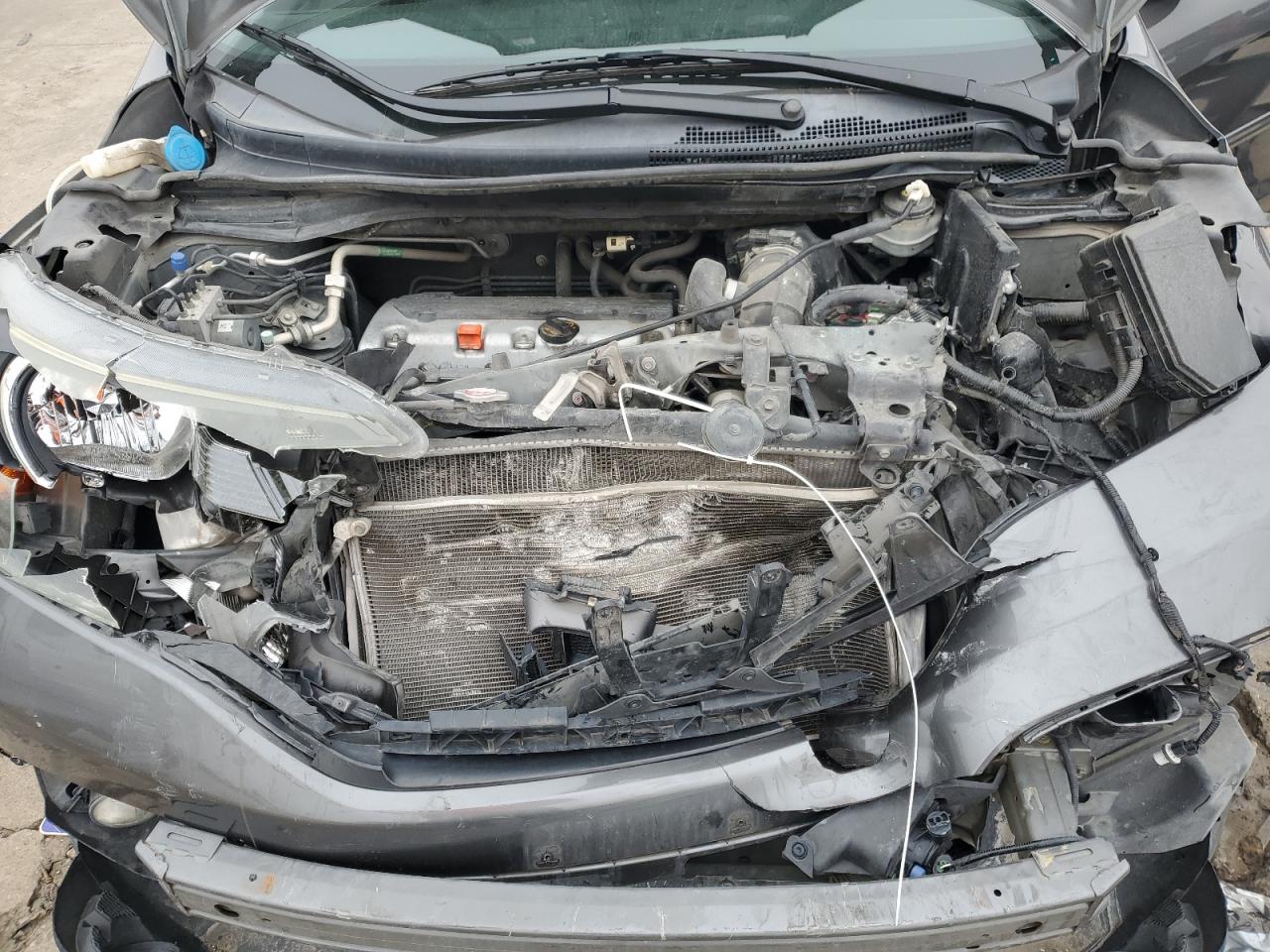 2014 Honda CR-V - Image 12