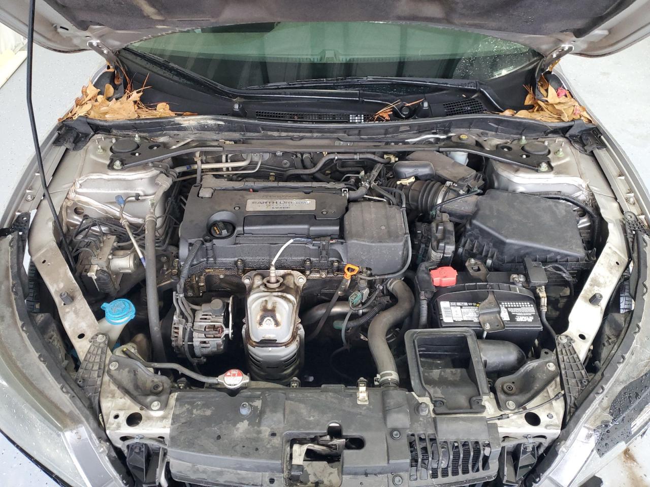 2015 Honda Accord - Image 12