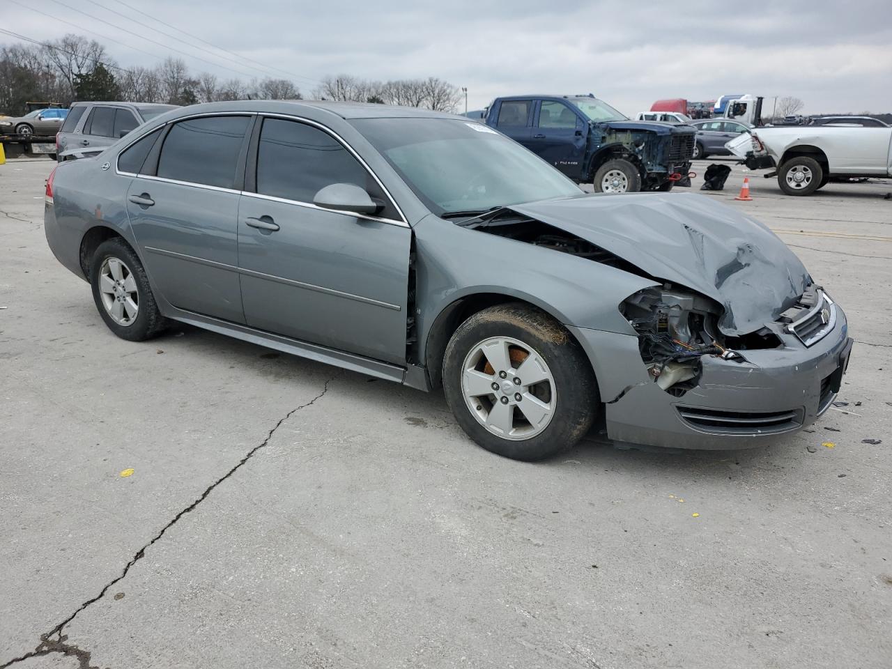 2009 Chevrolet Impala - Image 4