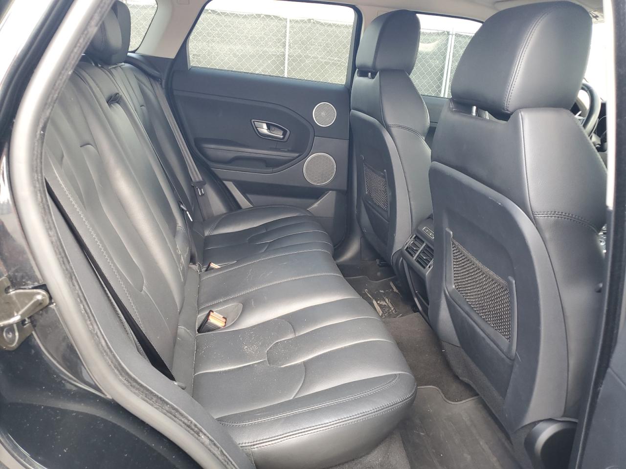 2015 Land Rover Range Rover - Image 11
