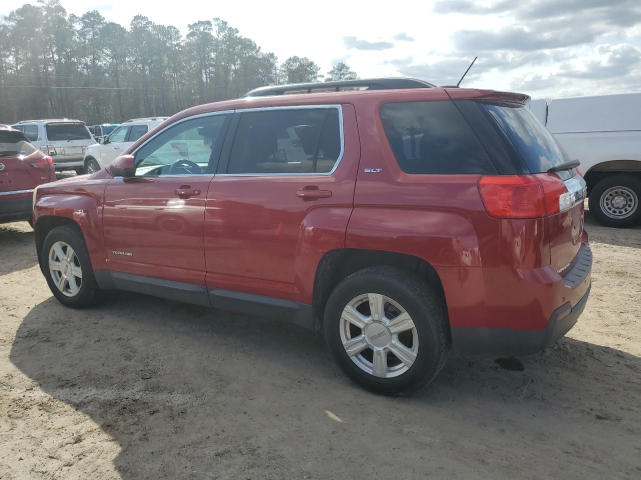 2015 GMC Terrain - Image 2