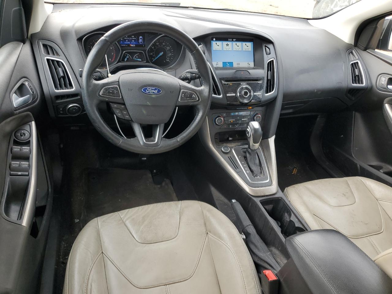 2016 Ford Focus - Image 8