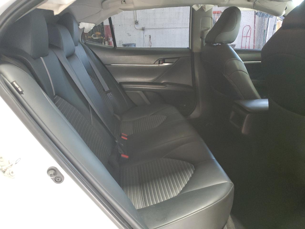 2019 Toyota Camry - Image 10