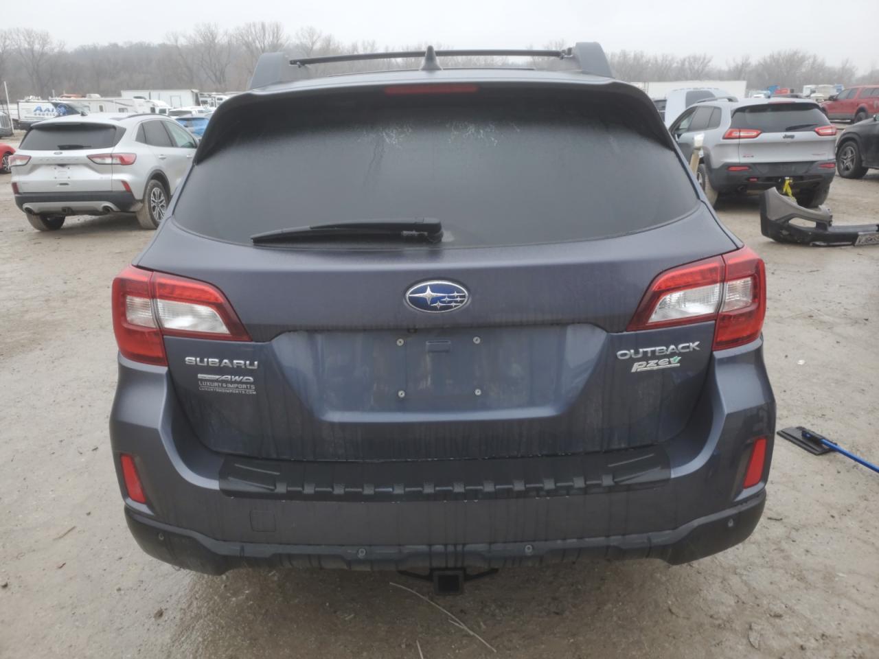 2017 Subaru Outback - Image 6