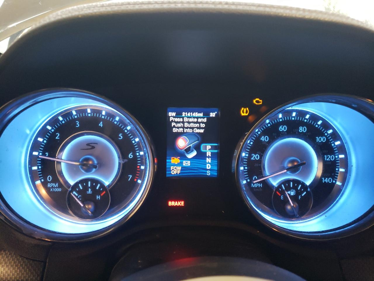 2012 Chrysler 300 - Image 9