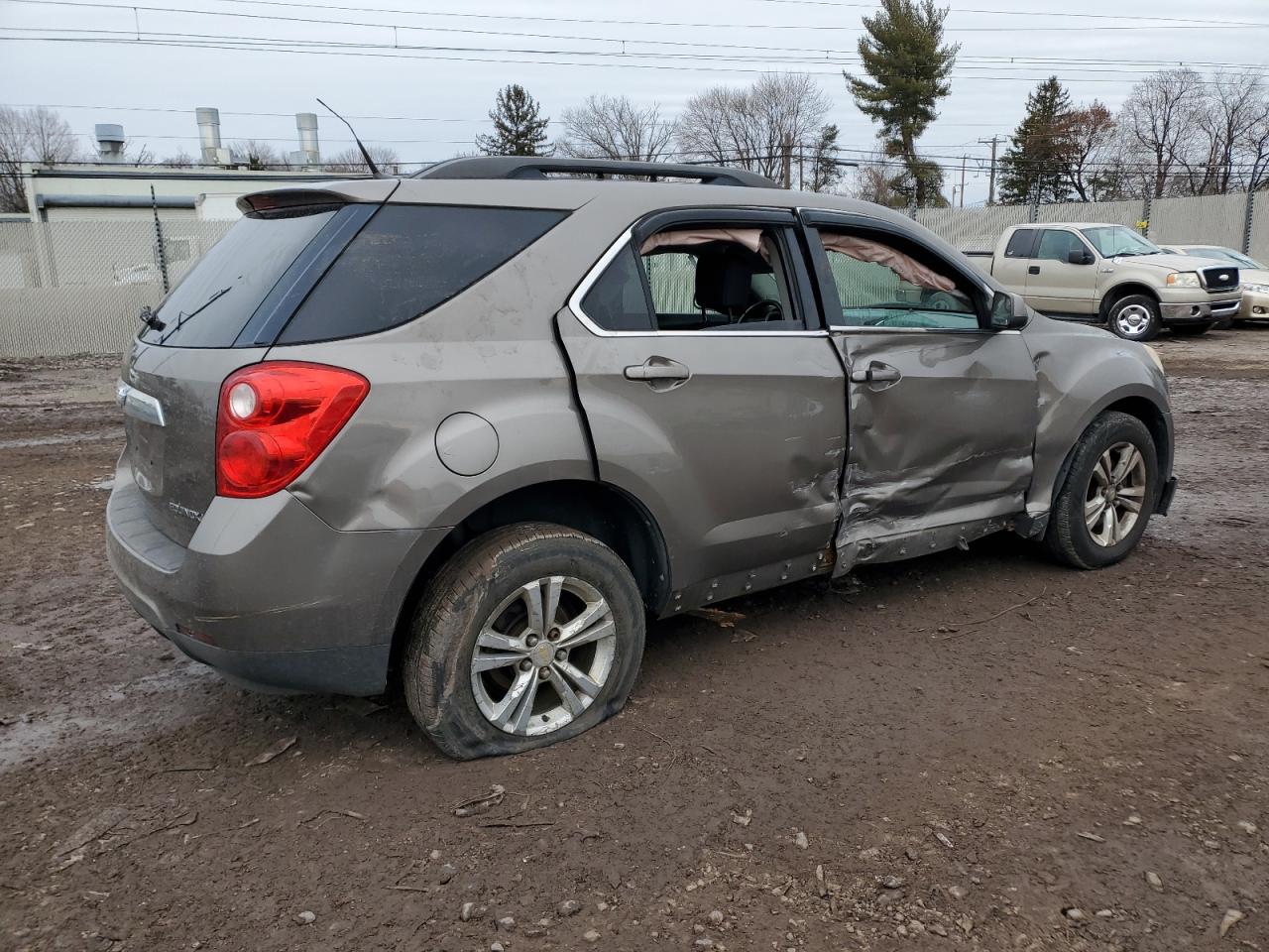 2012 Chevrolet Equinox - Image 3