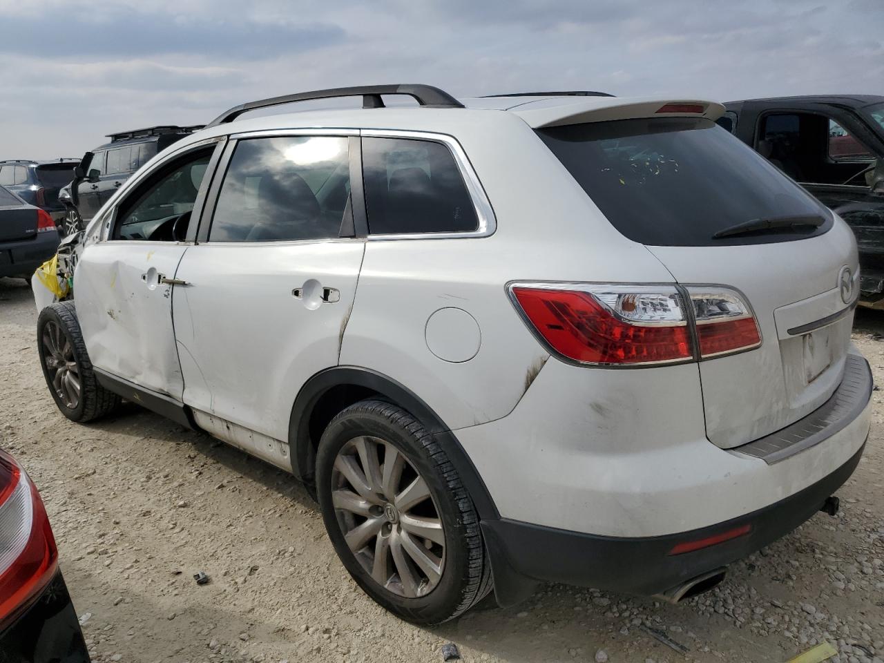 2010 Mazda CX-9 - Image 2