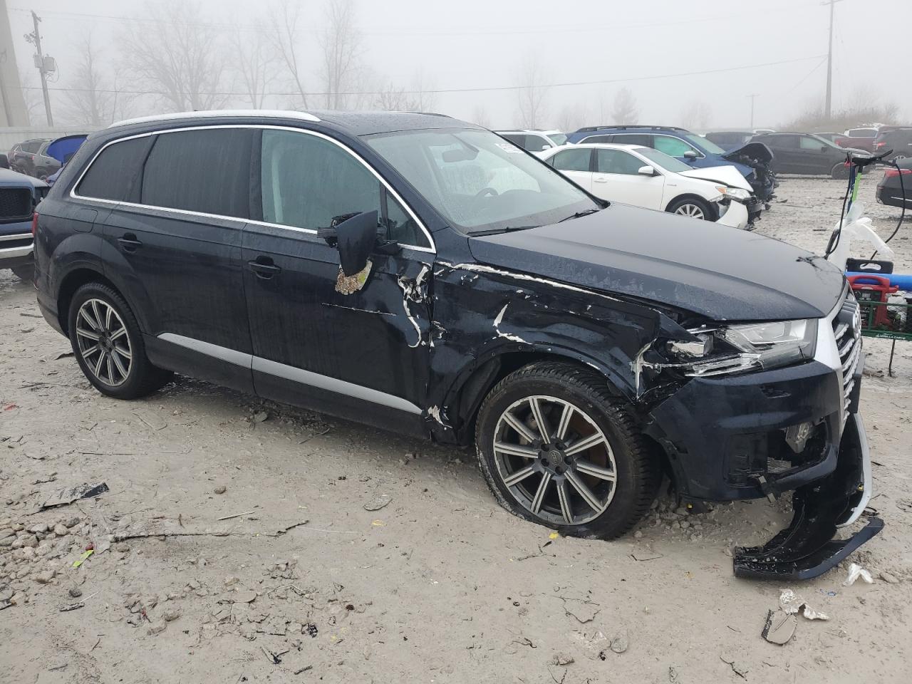 2017 Audi Q7 - Image 4