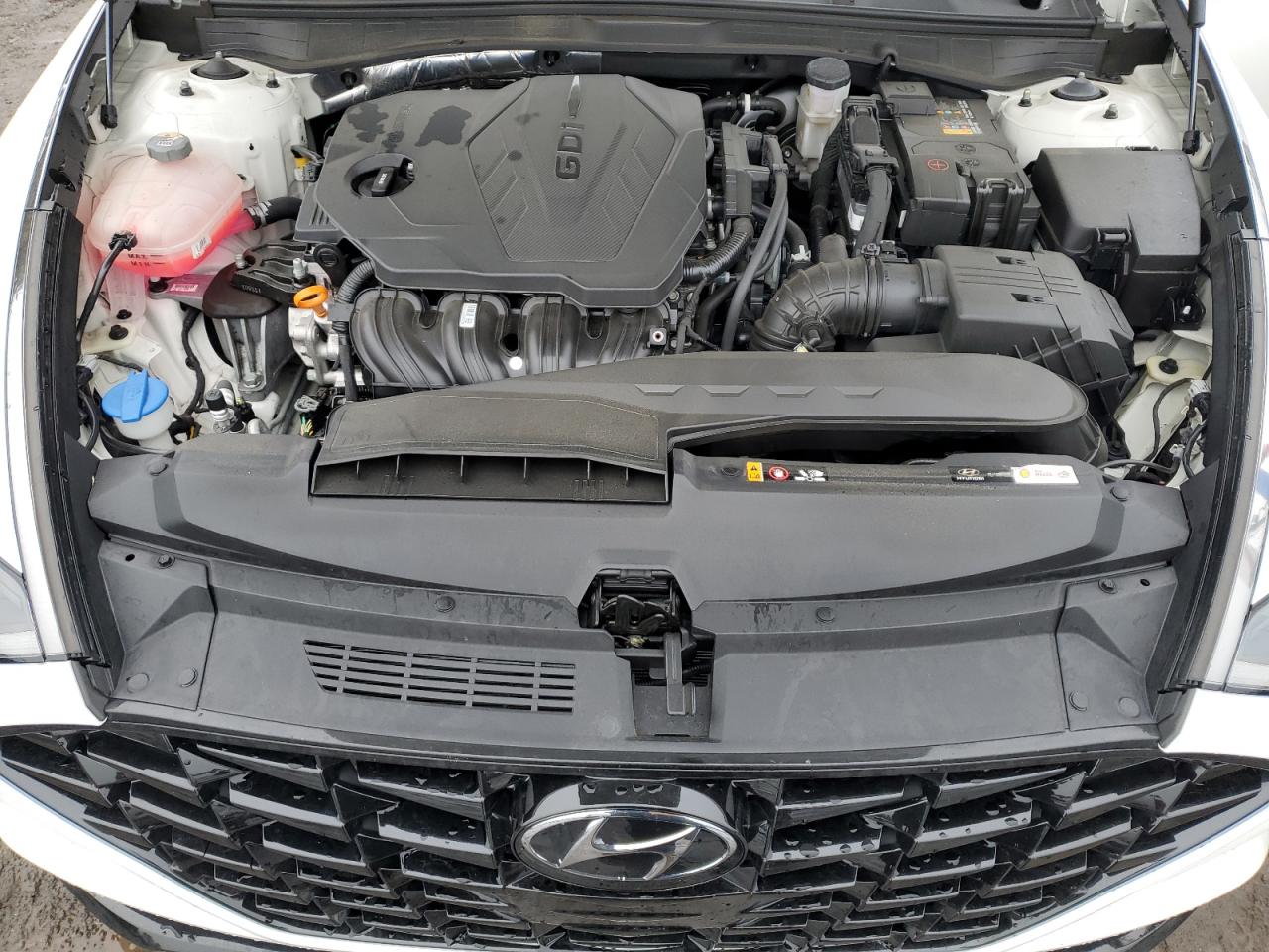 2022 Hyundai Sonata - Image 12