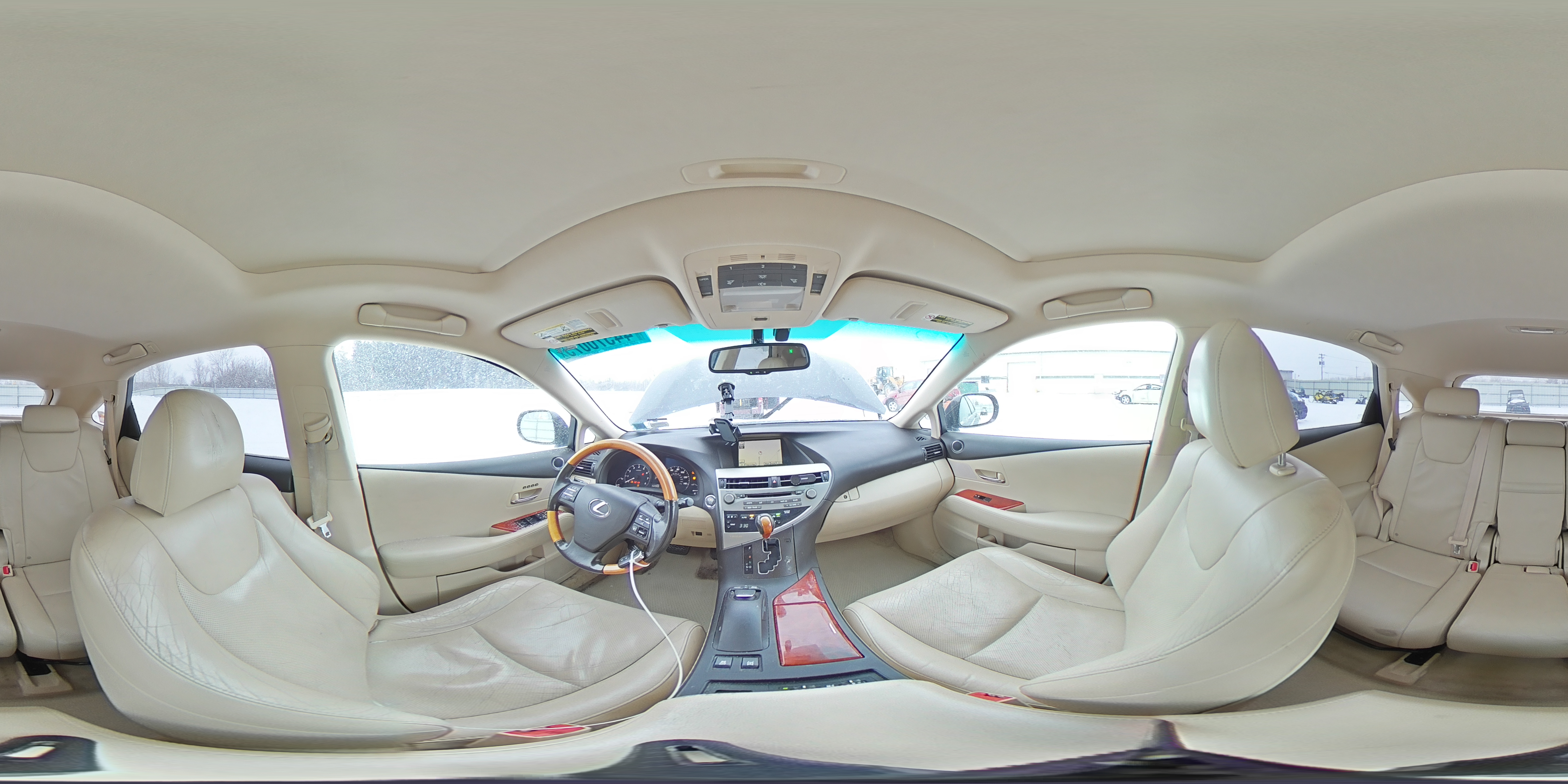 2010 Lexus RX - Image 13