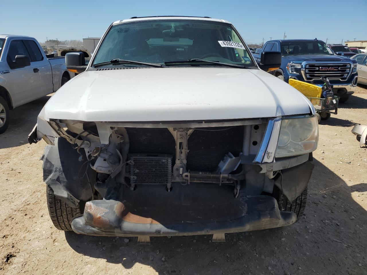2004 Ford Expedition - Image 5
