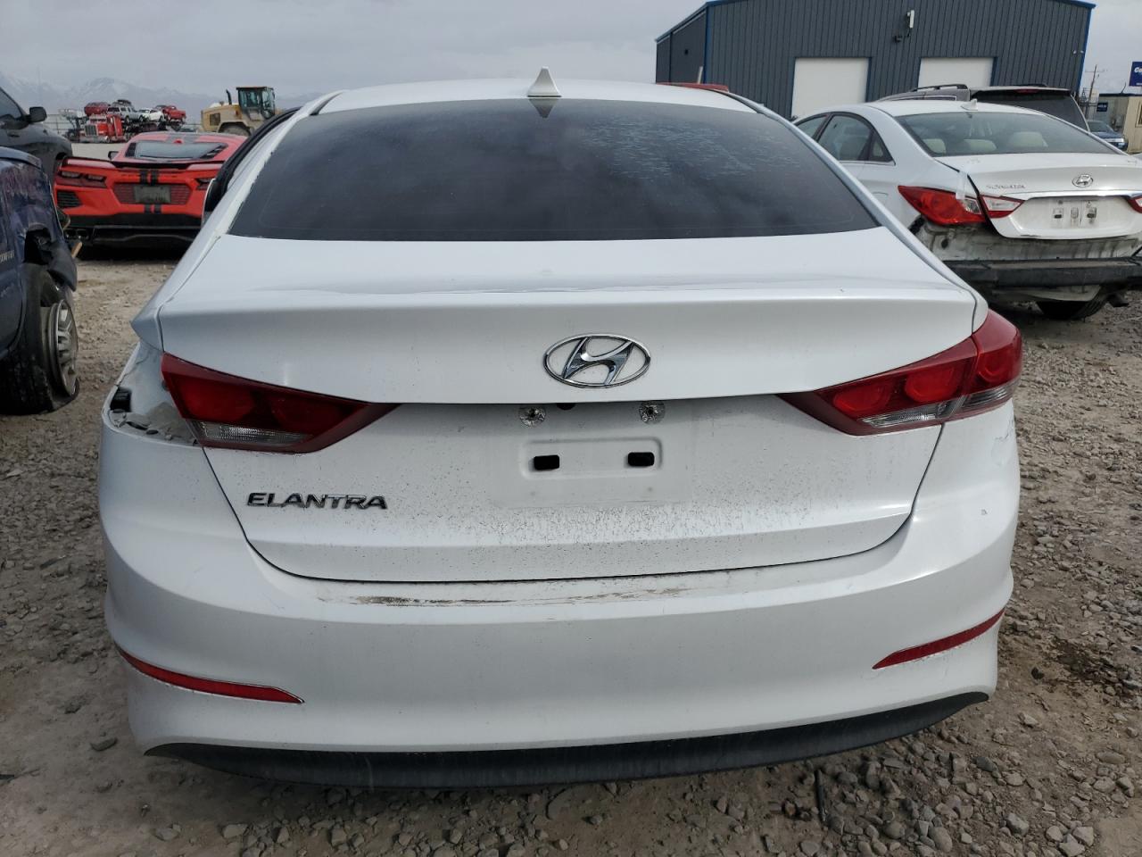 2018 Hyundai Elantra - Image 6