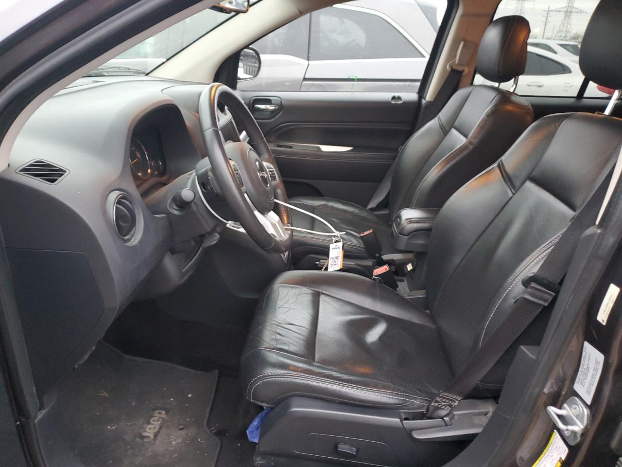 2015 Jeep Compass - Image 7