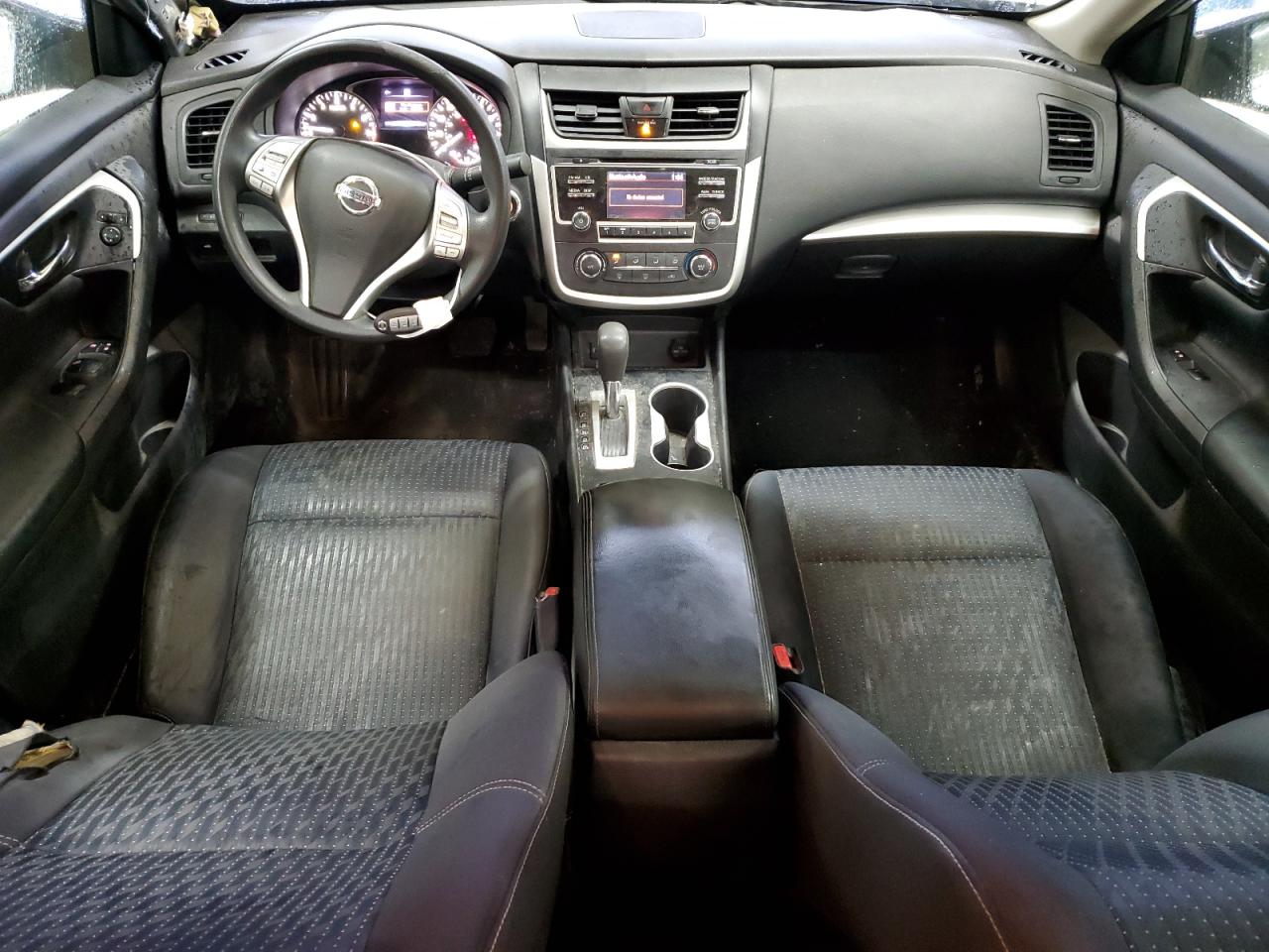 2016 Nissan Altima - Image 8