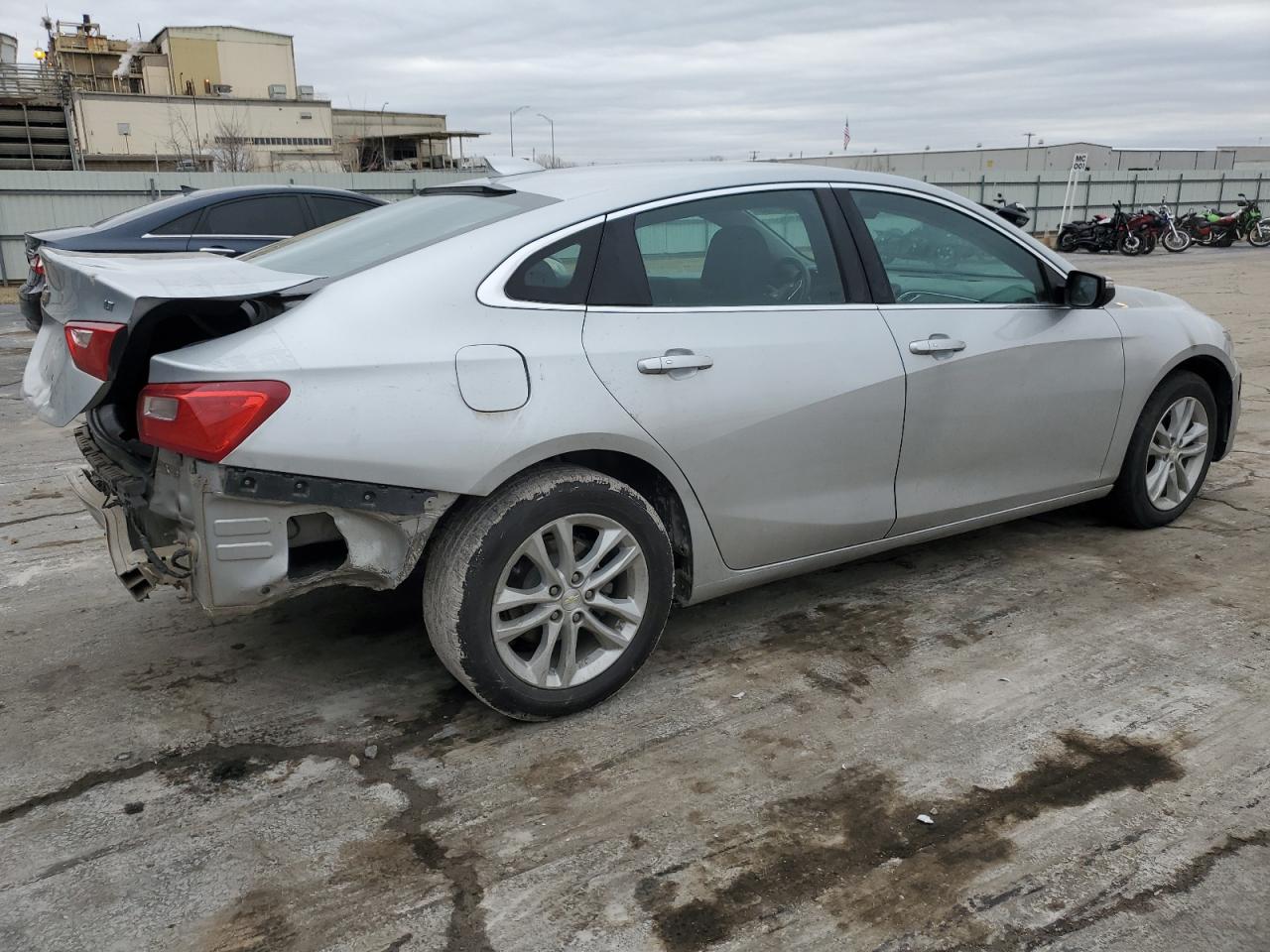 2018 Chevrolet Malibu - Image 3