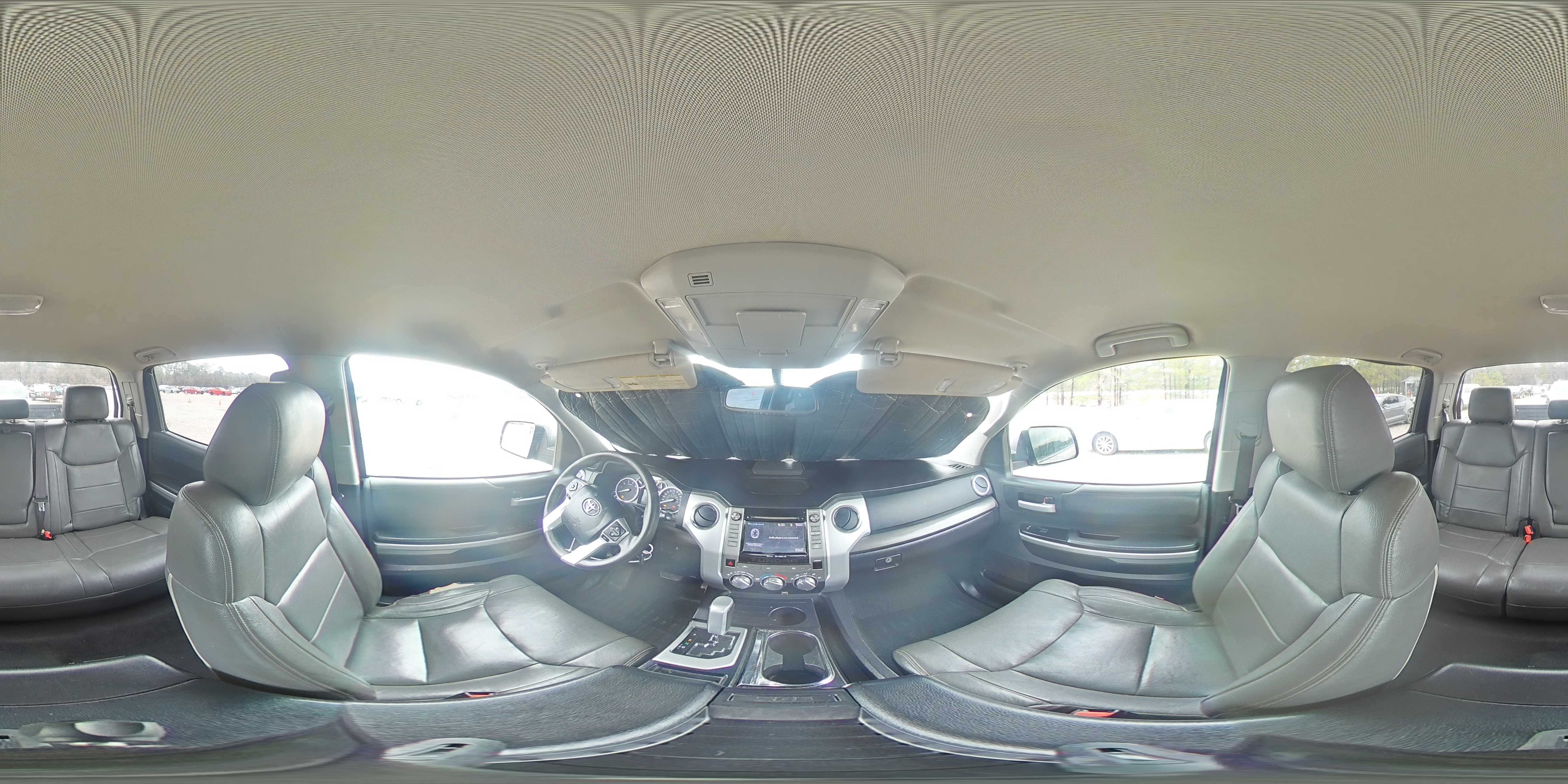 2015 Toyota Tundra - Image 15