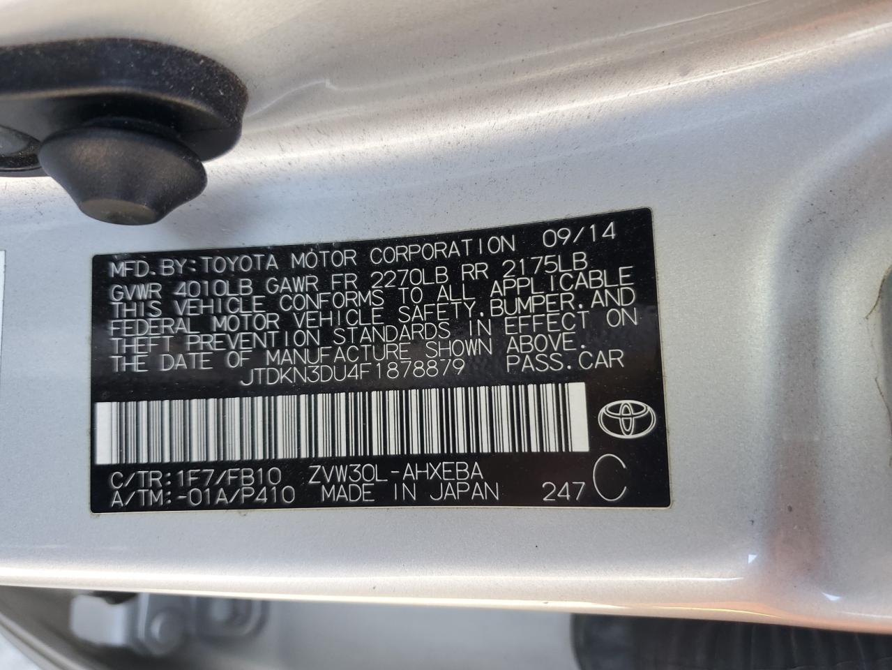 2015 Toyota Prius - Image 13