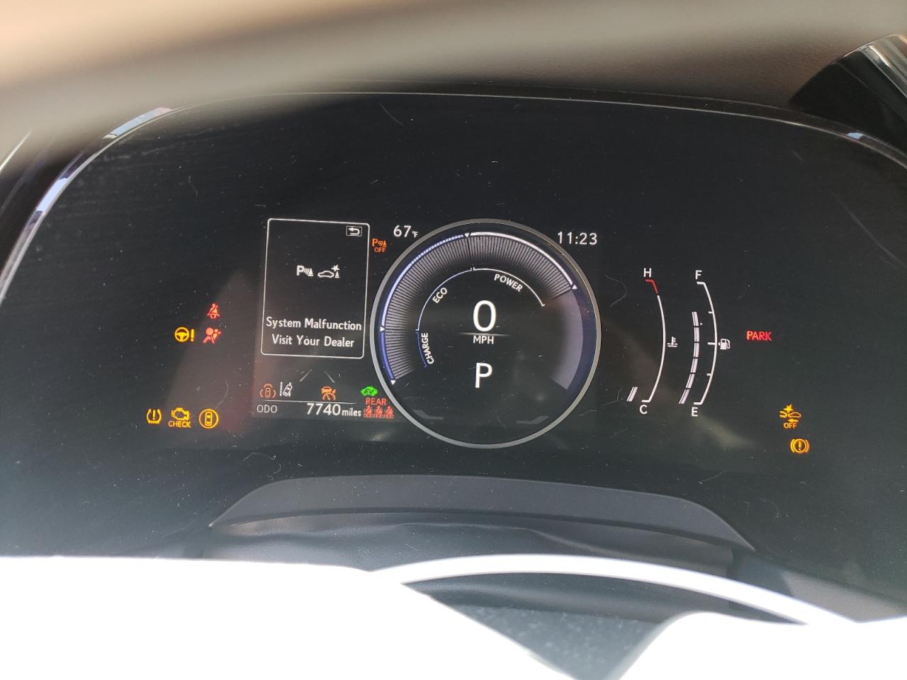 2024 Lexus RX - Image 9