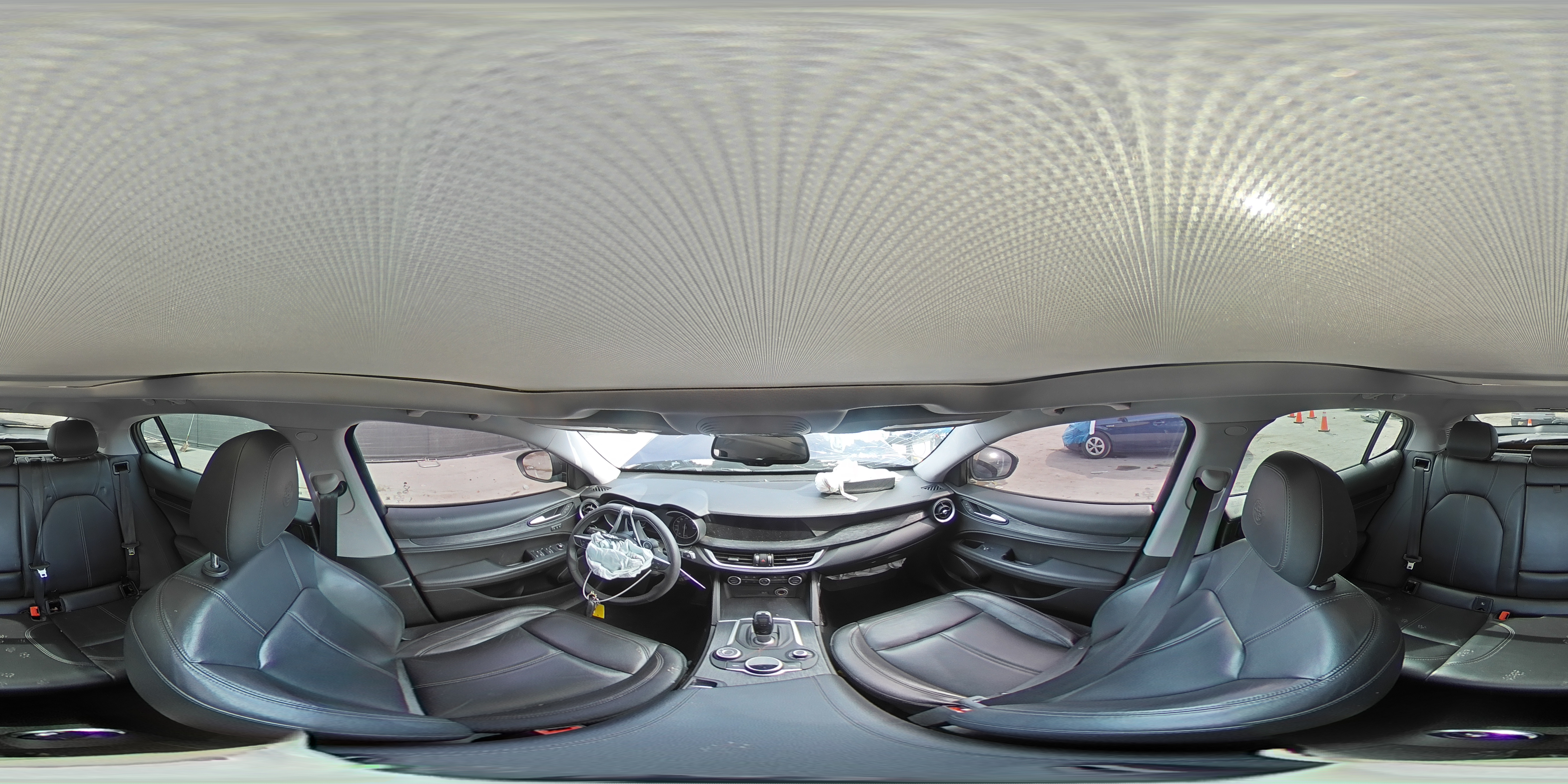 2019 Alfa Romeo Stelvio - Image 15