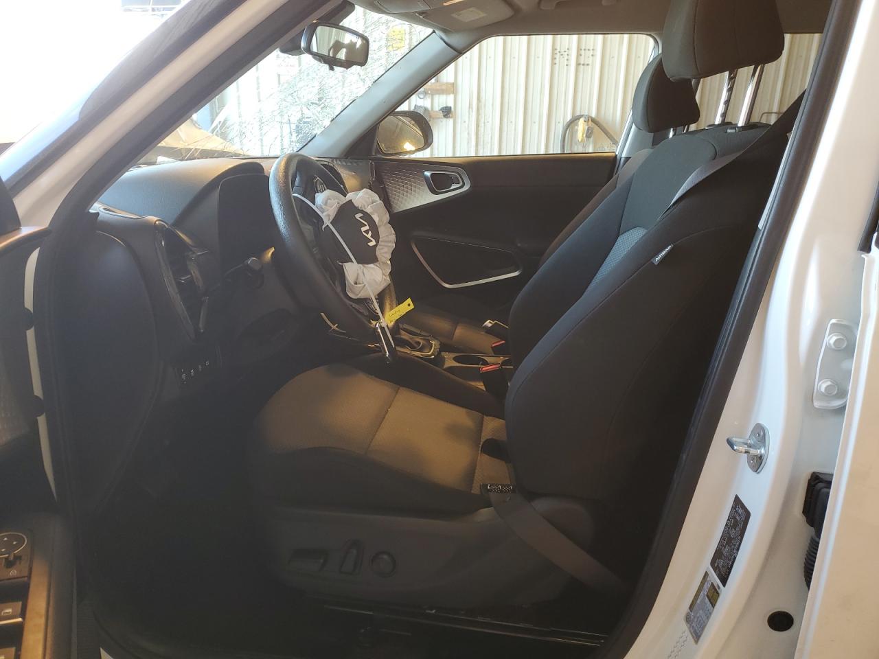 2023 Kia Soul - Image 7