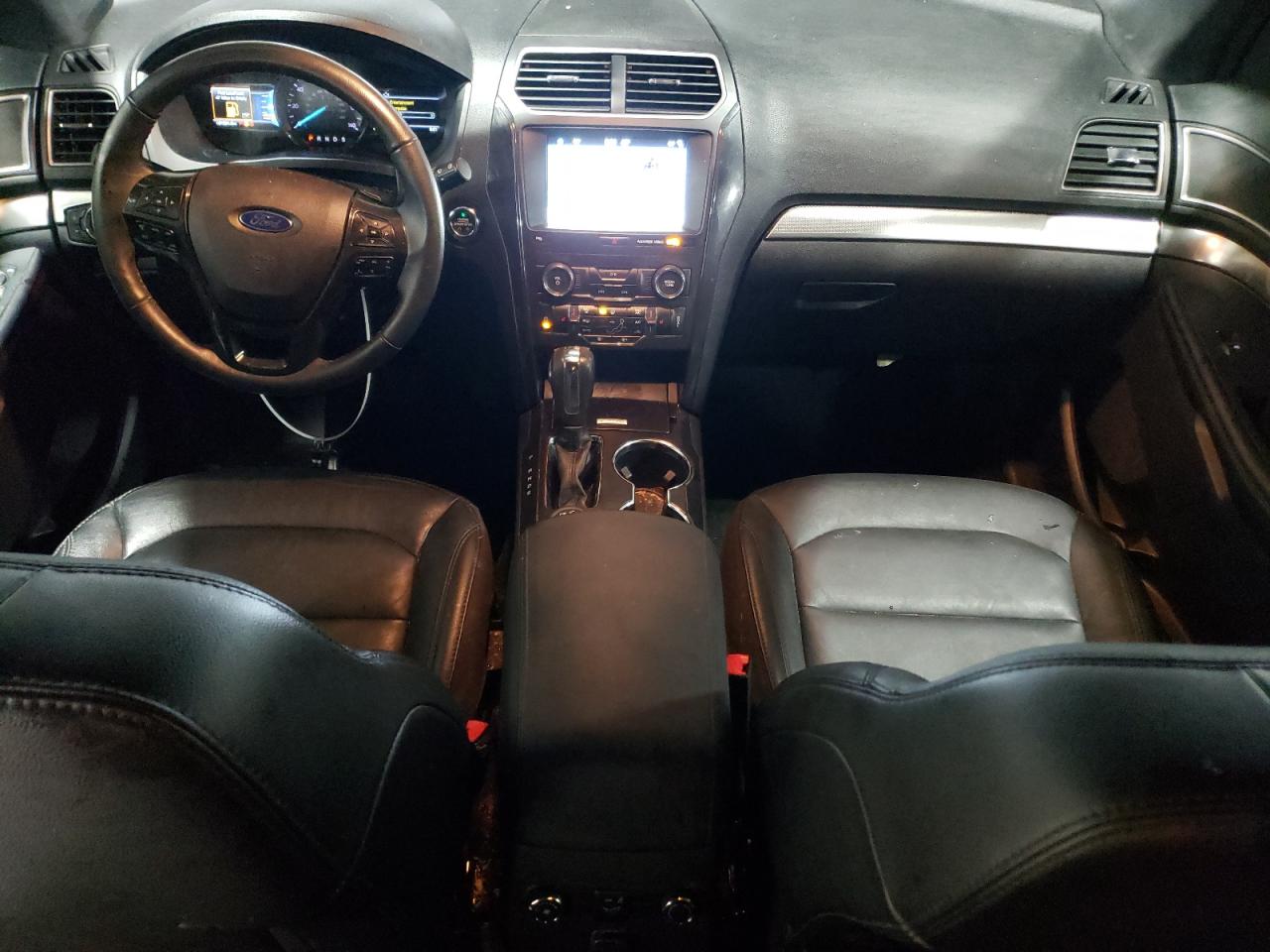 2018 Ford Explorer - Image 8