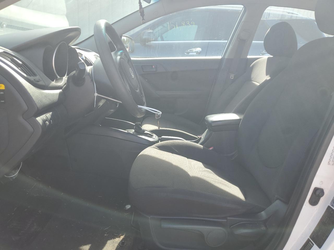 2012 Kia Forte - Image 7