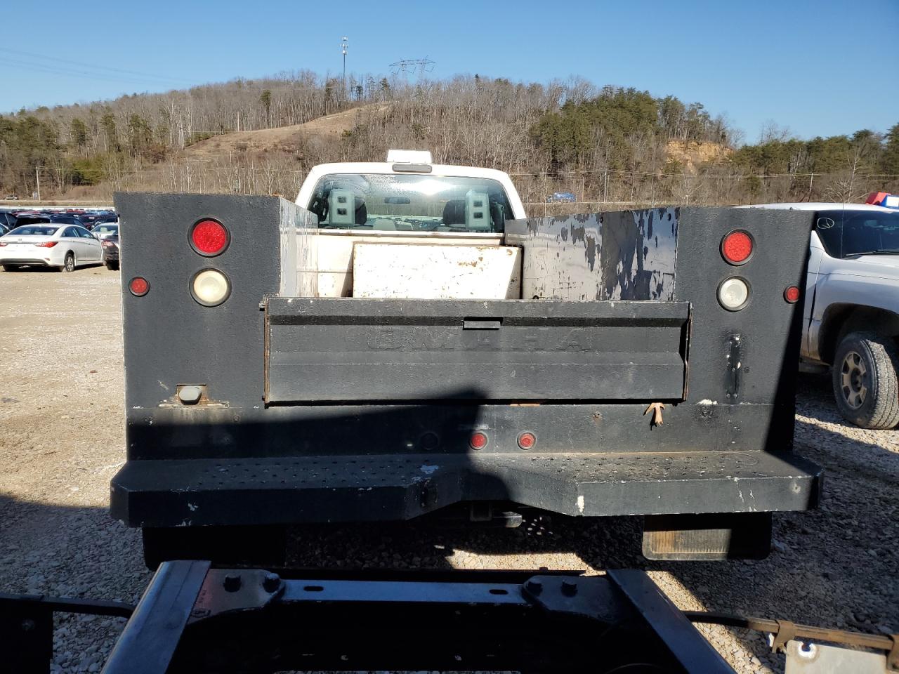 2013 Ford F550 - Image 6
