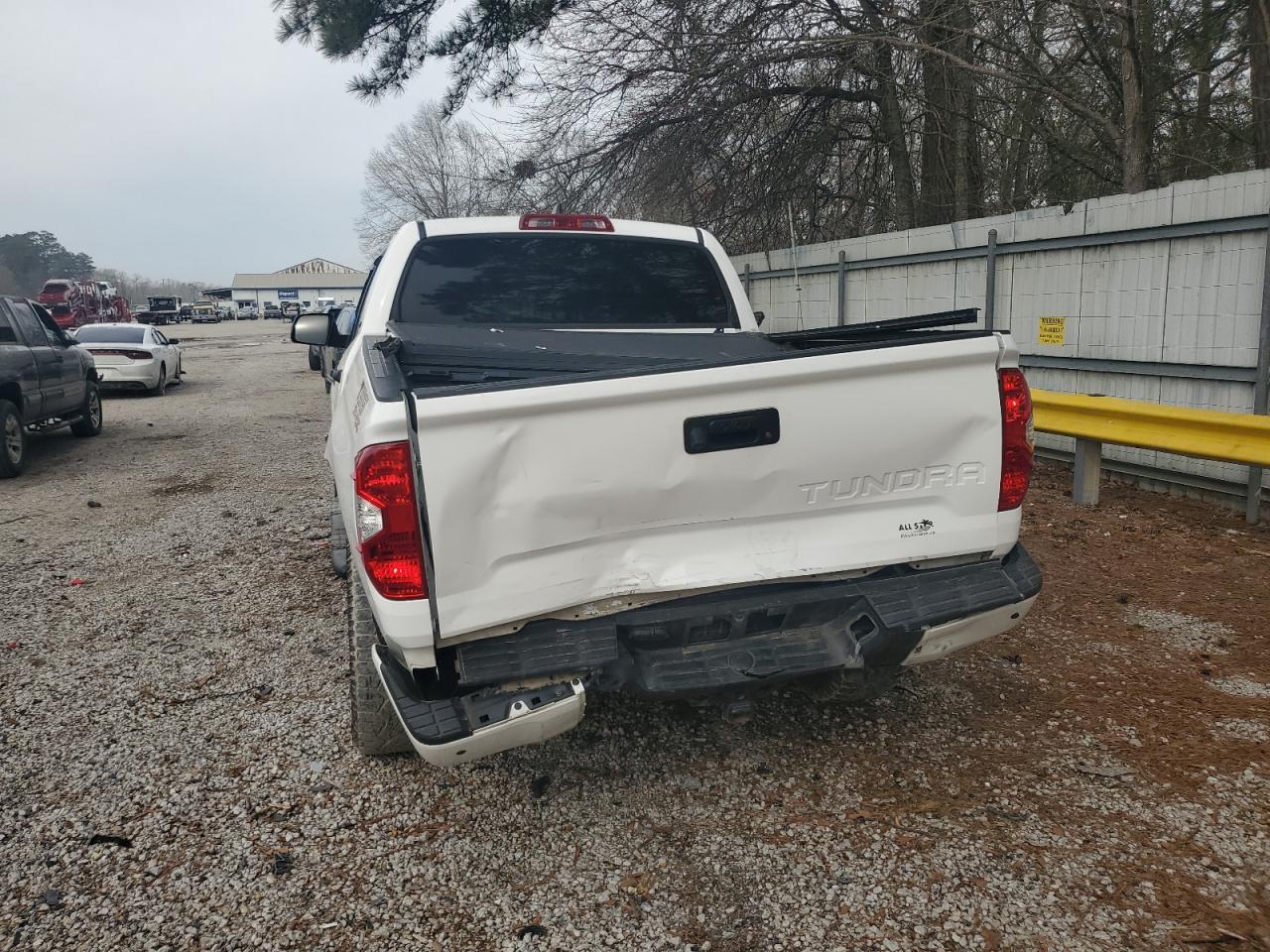 2021 Toyota Tundra - Image 6