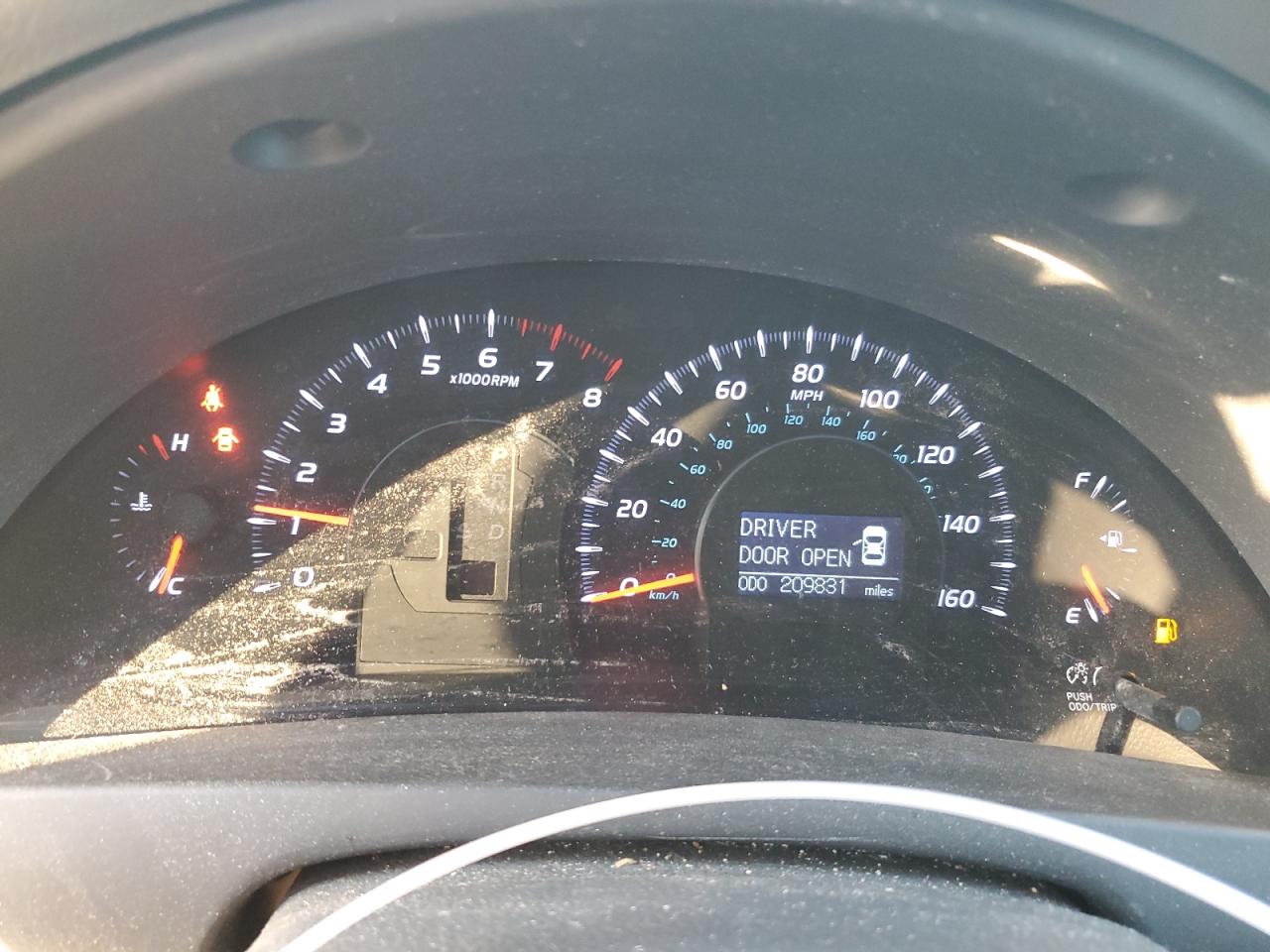 2011 Toyota Camry - Image 9