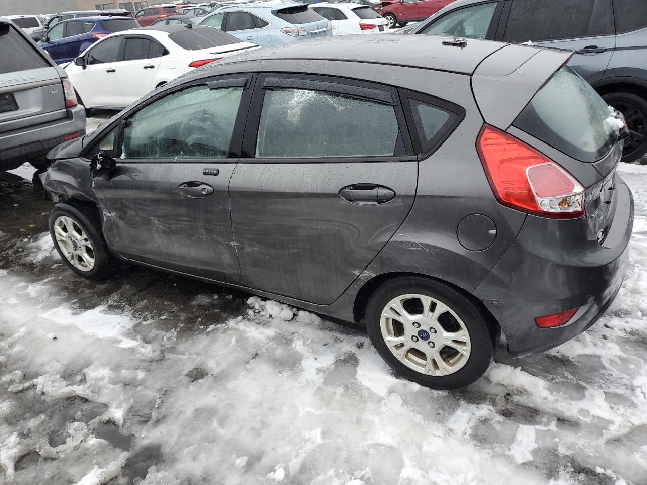 2015 Ford Fiesta - Image 2