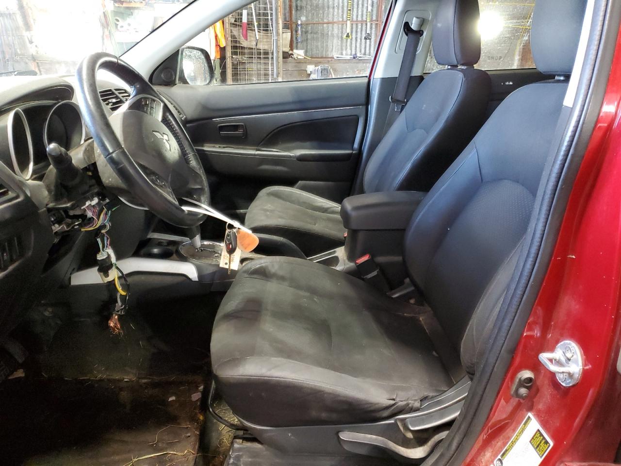 2014 Mitsubishi Outlander - Image 7