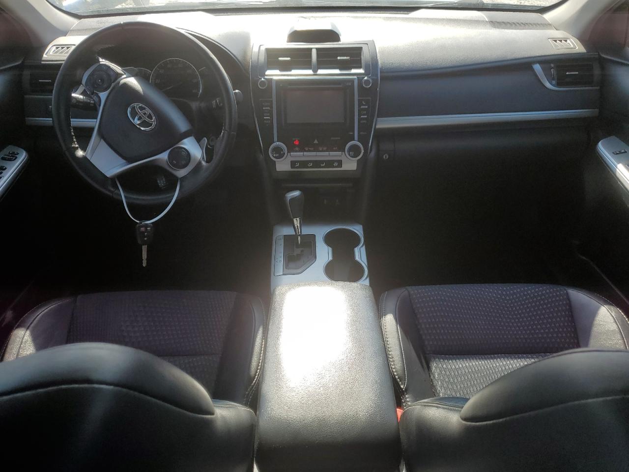 2012 Toyota Camry - Image 8