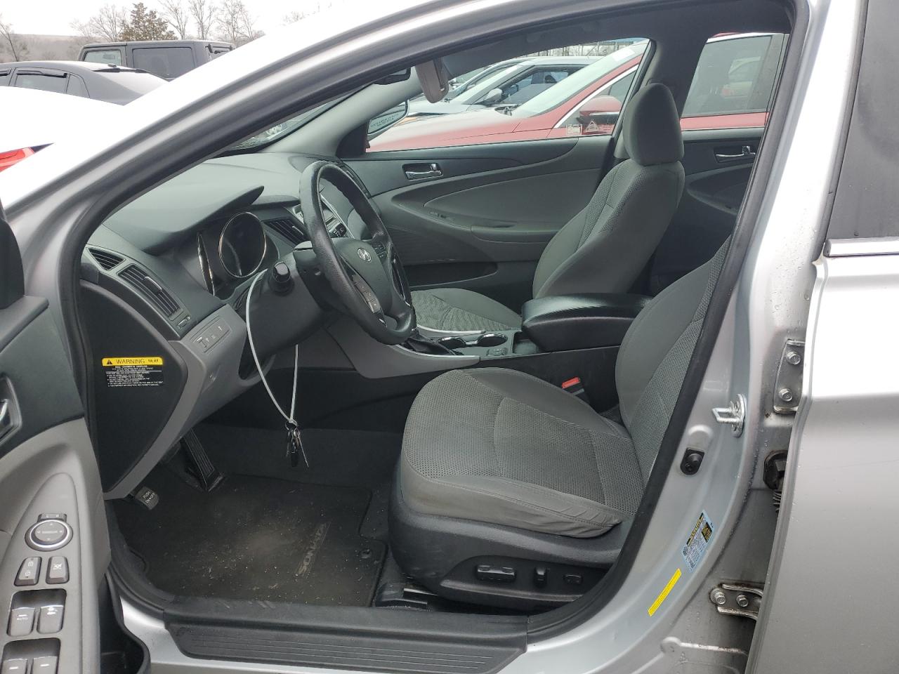 2013 Hyundai Sonata - Image 7