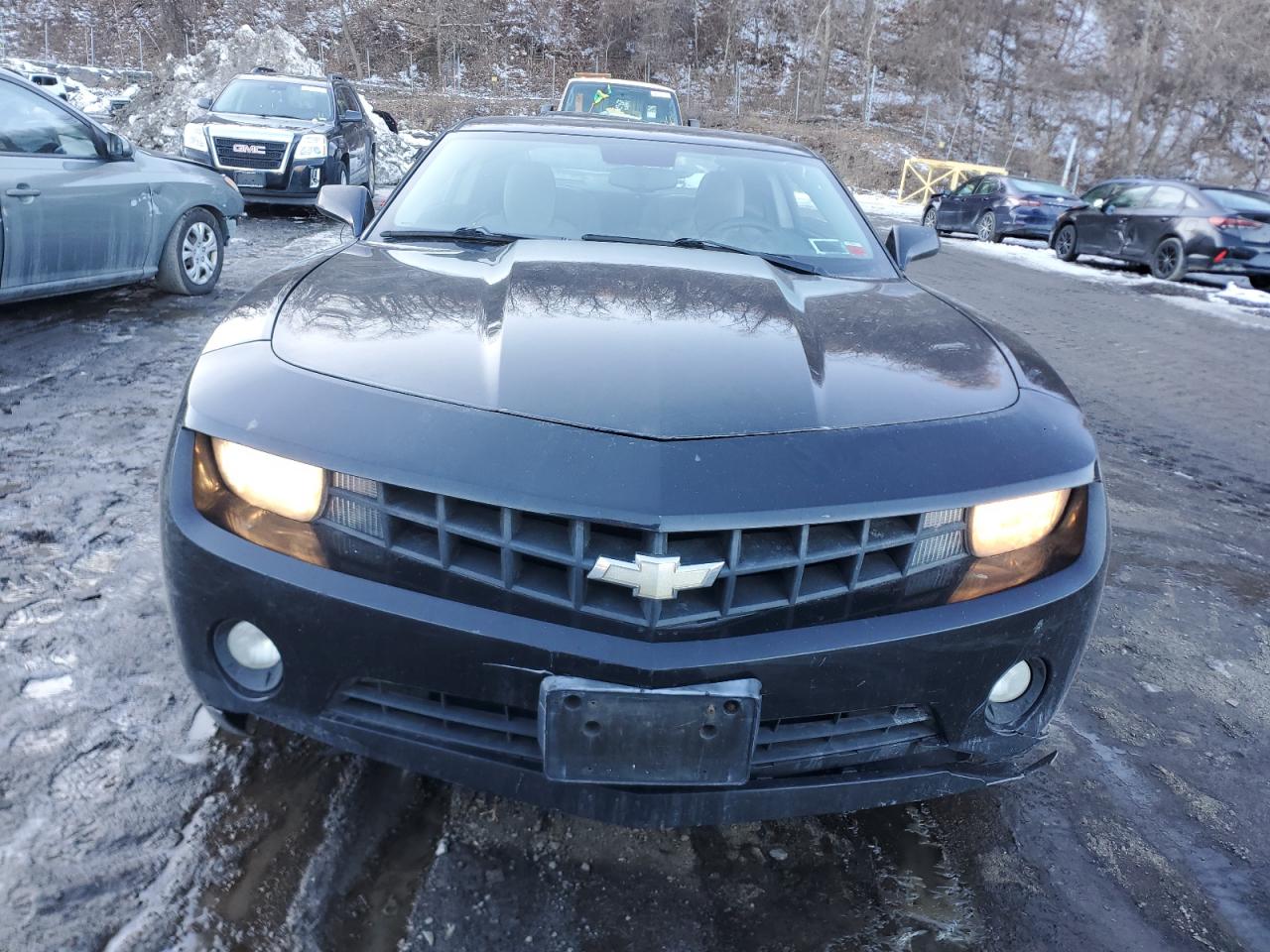 2010 Chevrolet Camaro - Image 5