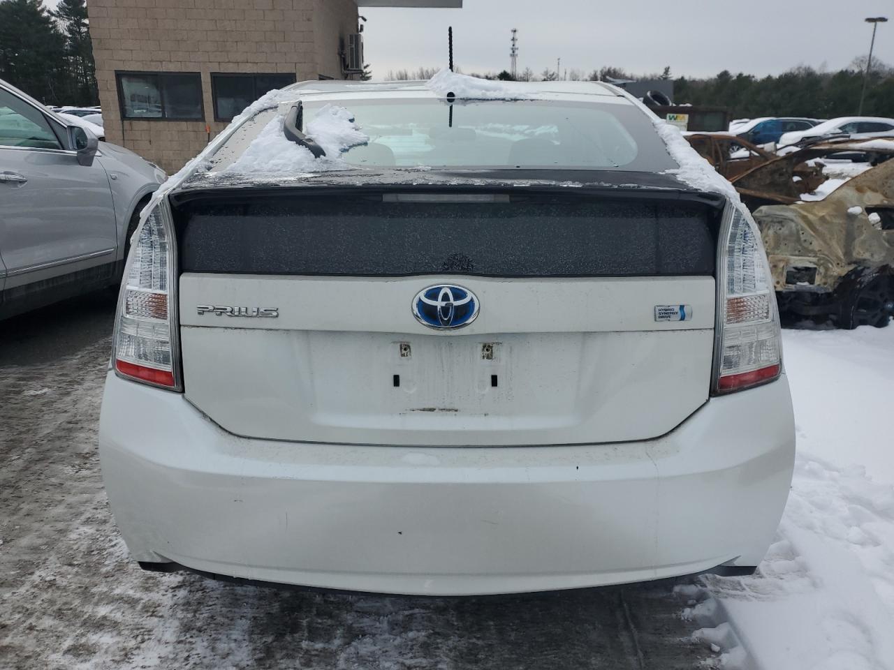 2010 Toyota Prius - Image 6