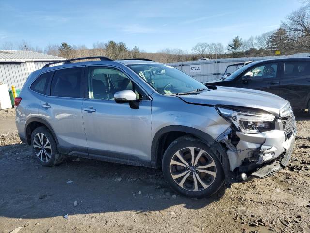  SUBARU FORESTER 2020 Серебристый