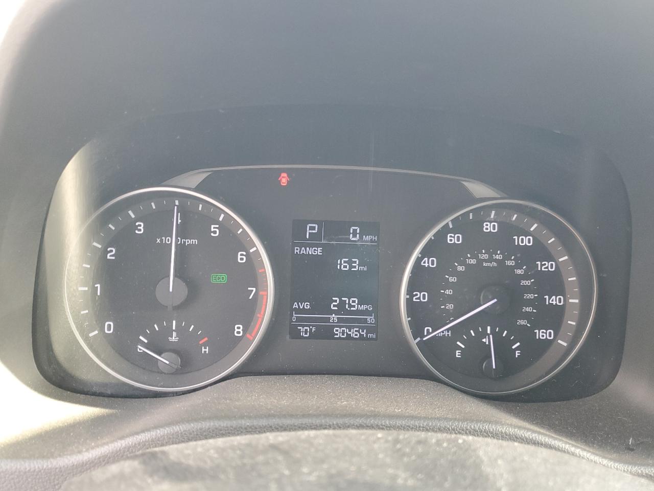 2017 Hyundai Elantra - Image 9