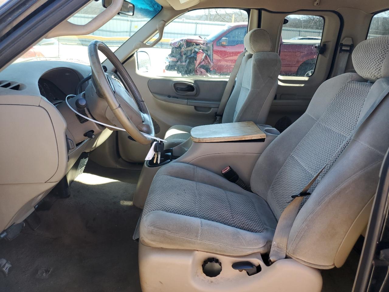 2001 Ford F-150 - Image 7