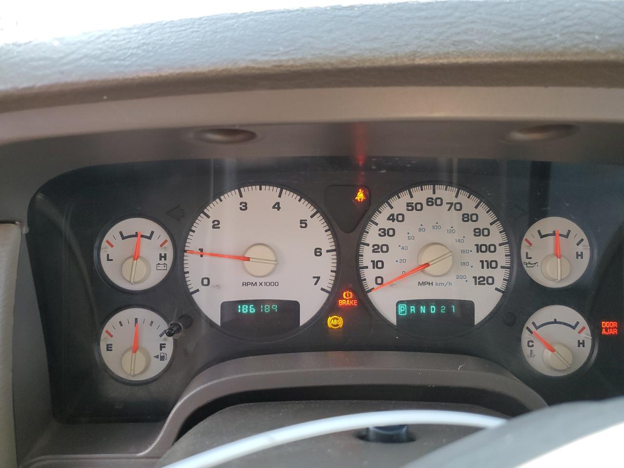 2003 Dodge RAM - Image 9
